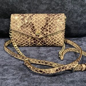 Michael Kors crossbody/wallet